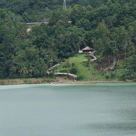 Green Lake Linow Tomohon Exterior photo